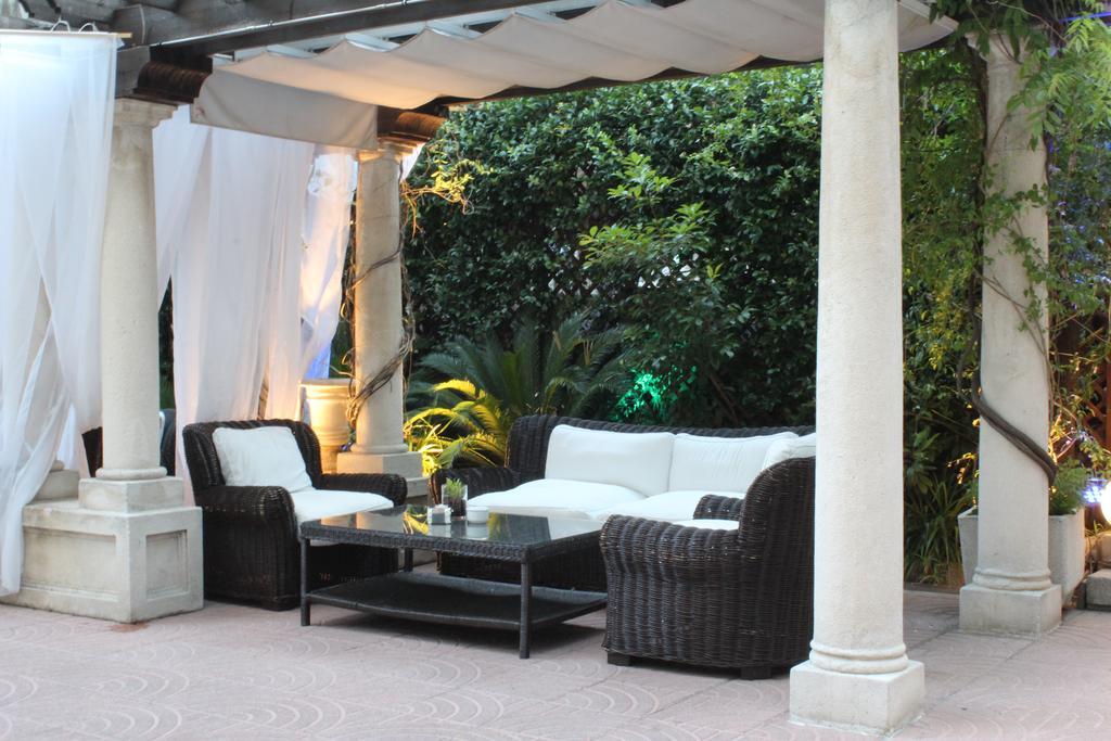 Hotel Miguel Angel Μαδρίτη Εξωτερικό φωτογραφία The Pergola