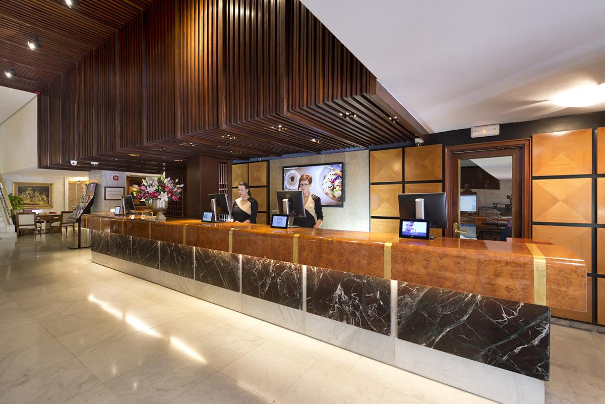 Hotel Miguel Angel Μαδρίτη Εξωτερικό φωτογραφία The lobby of the hotel