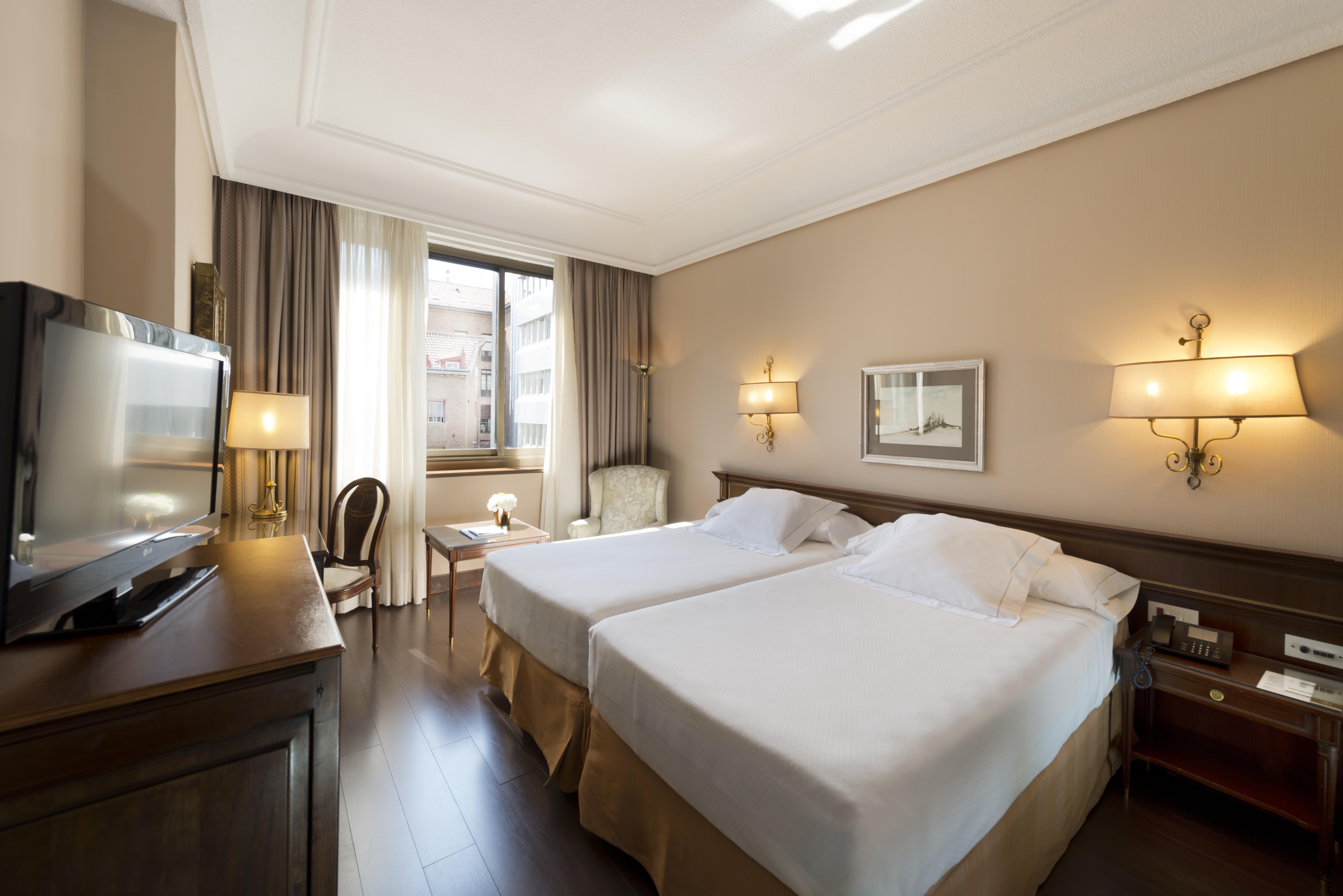 Hotel Miguel Angel Μαδρίτη Εξωτερικό φωτογραφία A room at Hotel Palace Madrid